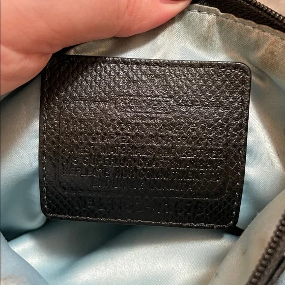 GC Coach Signature Black and Grey Cross Body Bag - Picture 5 of 9